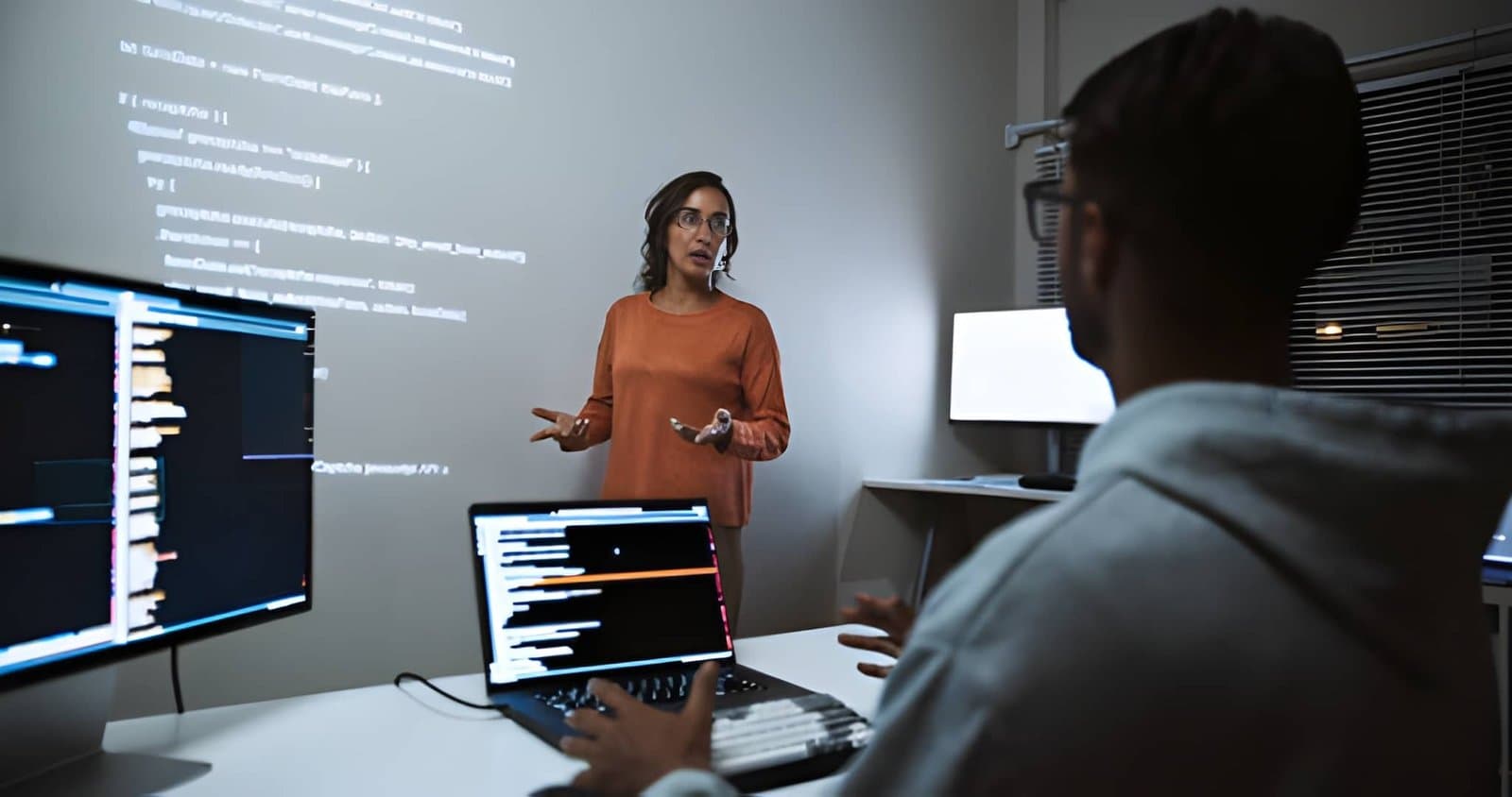 Live Cohort-Based Executive Learning Sessions